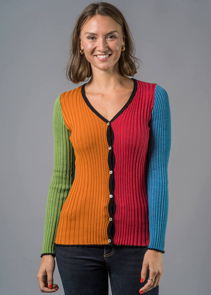 bunte-strickjacke-240ryt-1.jpg