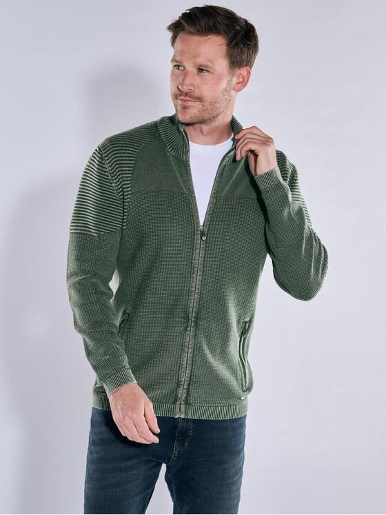 strickjacke-herren-450zlo-1.jpg