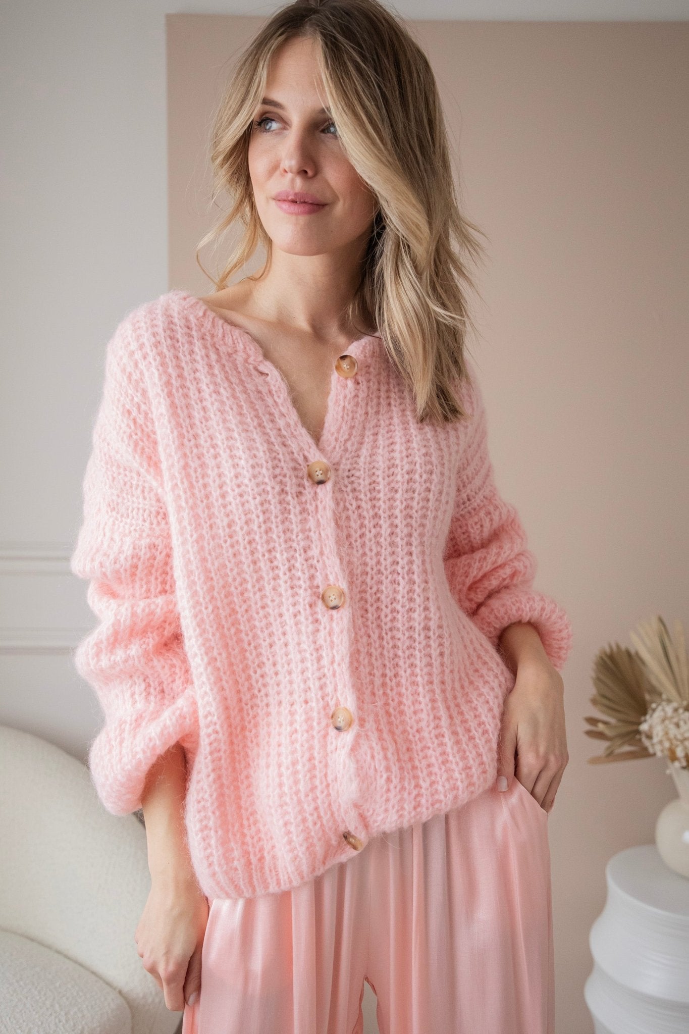 strickjacke-rosa-495wds-1.jpg