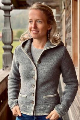trachtenstrickjacke-damen-452vsz-1.jpg